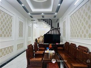 Cực hiếm! bán nhà chùa bộc, phân lô, ô tô tránh, 1 nhà ra phố, nội thất đẹp 45m2 5t mt 4,1m 18,5 tỷ