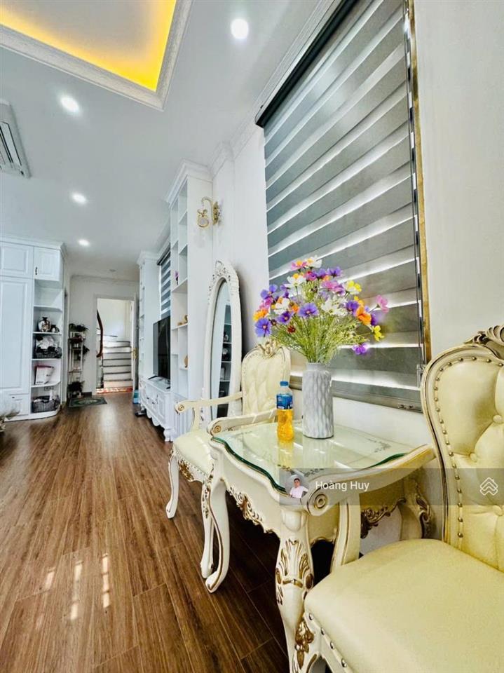 Cực hiếm! bán nhà thái hà, phân lô, ô tô tránh, vào nhà, kinh doanh, sát phố 44m2 5t mt 4,1 18,4 tỷ