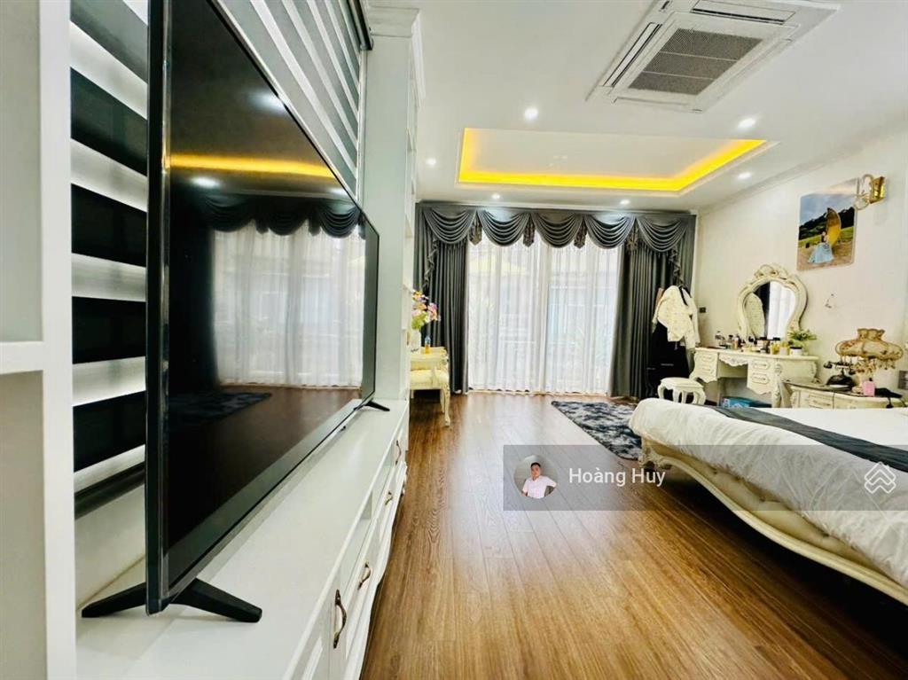 Cực hiếm! bán nhà thái hà, phân lô, ô tô tránh, vào nhà, kinh doanh, sát phố 44m2 5t mt 4,1 18,4 tỷ