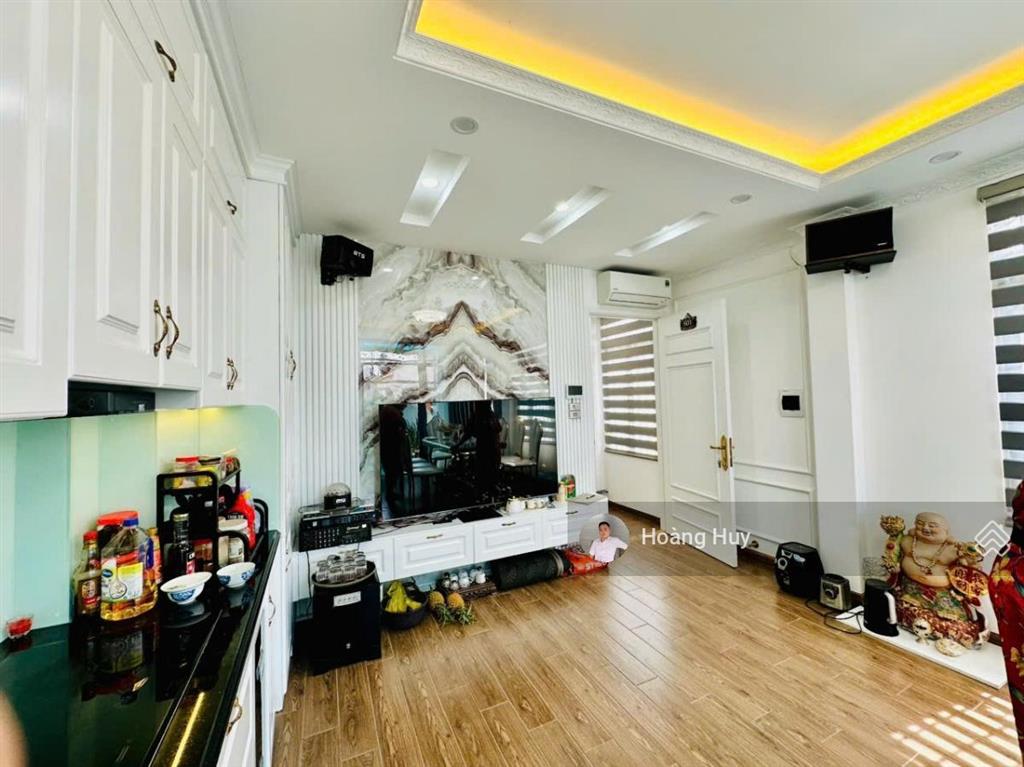 Cực hiếm! bán nhà thái hà, phân lô, ô tô tránh, vào nhà, kinh doanh, sát phố 44m2 5t mt 4,1 18,4 tỷ