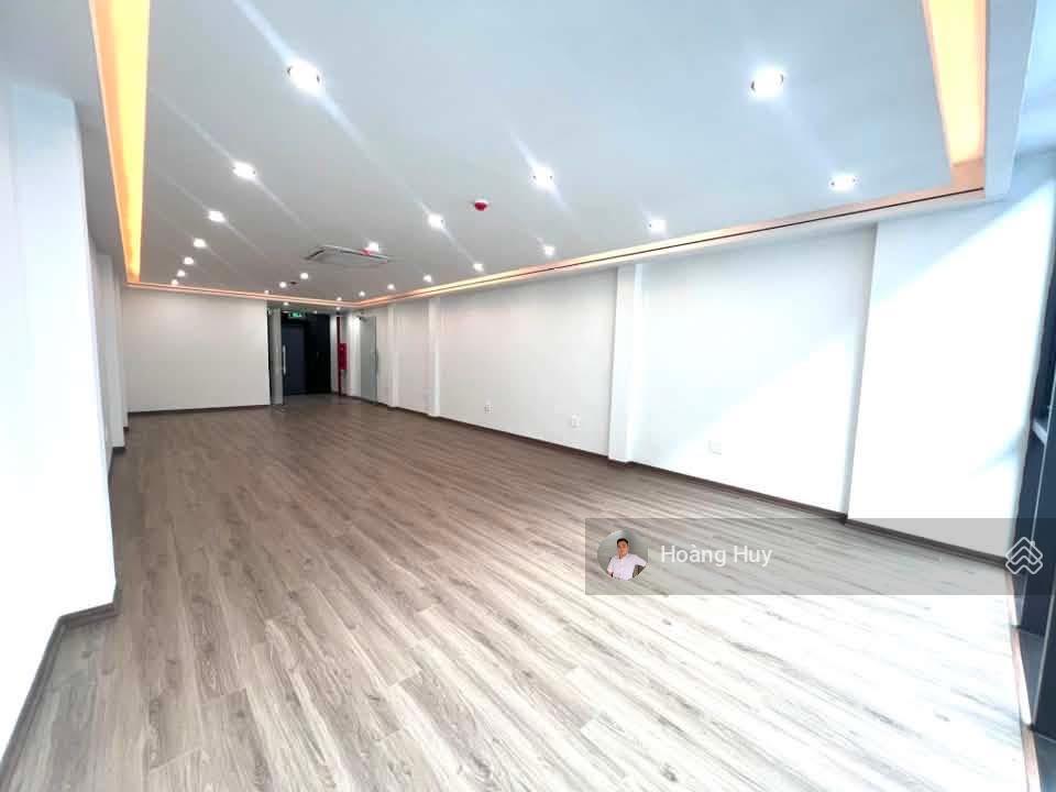 Bán nhà nguyễn tuân, phân lô, ô tô tránh, kinh doanh, làm văn phòng đỉnh 80m2 5t mt 5,2m 29,9 tỷ
