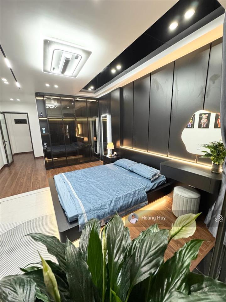Chính chủ bán nhà ngõ 354 trường chinh, gần phố, nhà đẹp đầy đủ nội thất 45m2 5t mt 4,3m 12 tỷ tl
