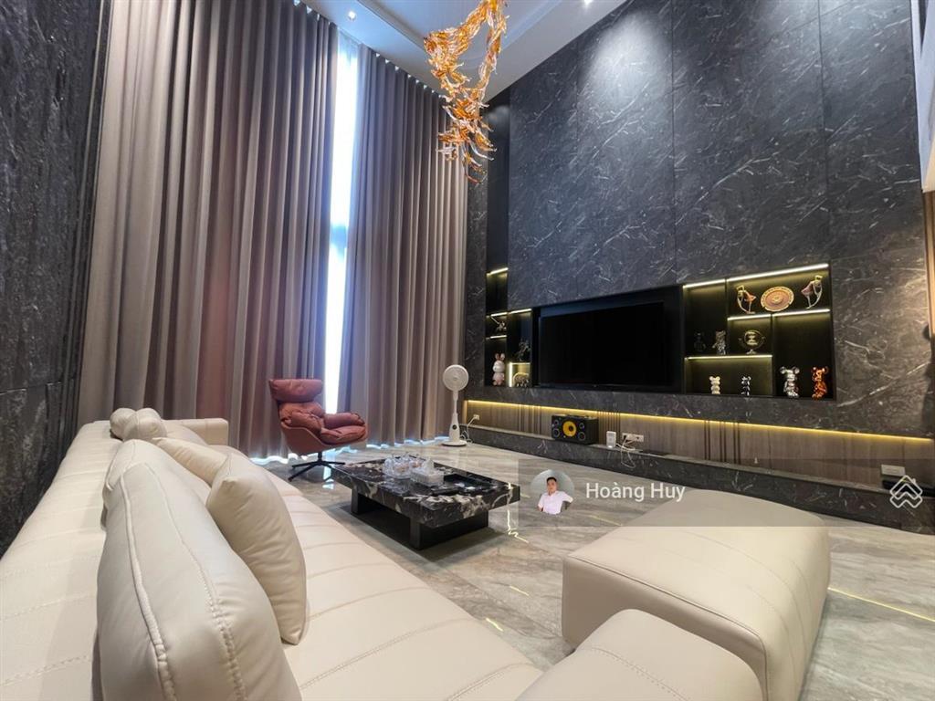 Cực hiếm! bán nhà mặt phố xã đàn, vỉa hè rộng, kinh doanh đỉnh, đẹp phố 50m2 7t mt 5m 32,9 tỷ
