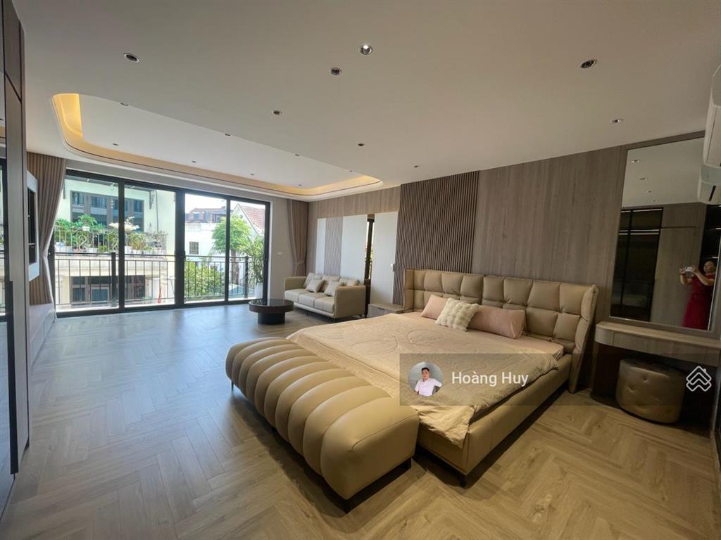 Cực hiếm! bán nhà mặt phố xã đàn, vỉa hè rộng, kinh doanh đỉnh, đẹp phố 50m2 7t mt 5m 32,9 tỷ