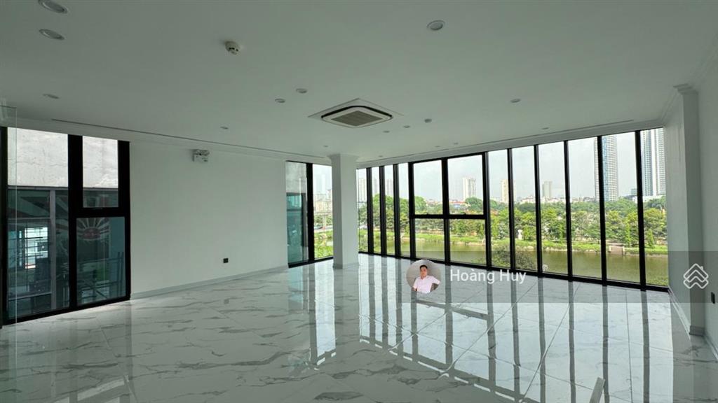 Bán nhà mặt phố trần vỹ, lô góc, vỉa hè rộng, kinh doanh đỉnh, xây mới tinh 75m2 x 8t x mt 6m 38 tỷ
