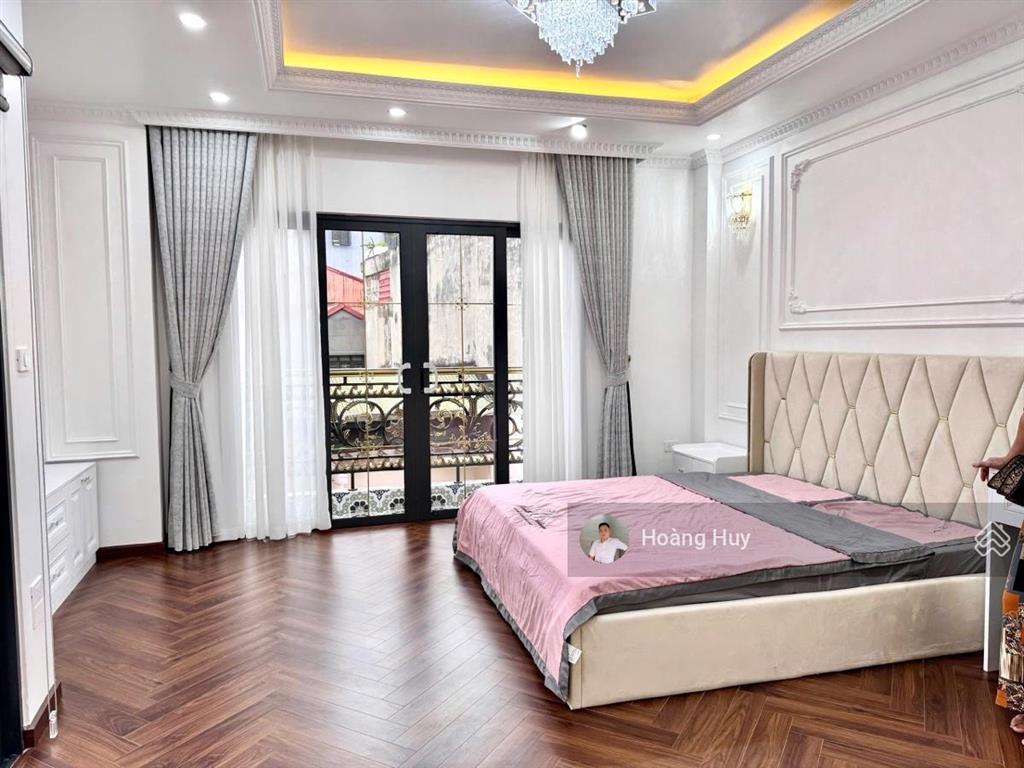 Cực hiếm! bán nhà hoàng quốc việt, phân lô, ô tô tránh, gần phố, kinh doanh 46m2 4t mt 4,6m 17,8 tỷ