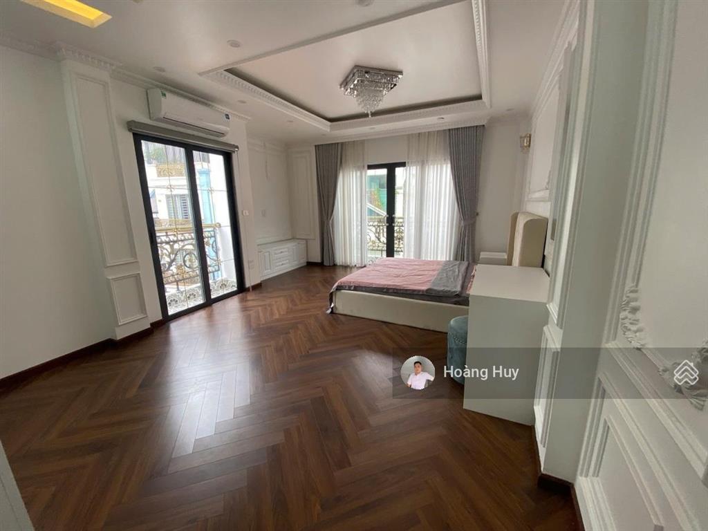Cực hiếm! bán nhà hoàng quốc việt, phân lô, ô tô tránh, gần phố, kinh doanh 46m2 4t mt 4,6m 17,8 tỷ