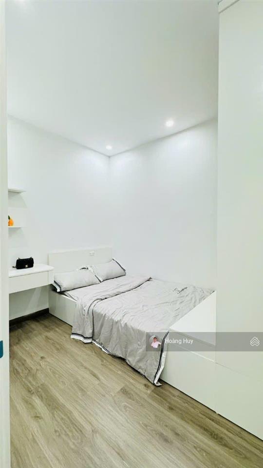 Gấp! chính chủ bán căn hộ chung cư nguyễn cơ thạch 76m2 3pn 2wc 5,9 tỷ, tầng đẹp, hành lang rộng