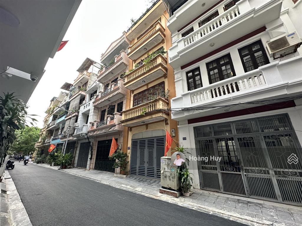 Chính chủ bán nhà kđtm định công, gần hồ, phân lô, ô tô tránh, sát phố 124m2 4t mt 8,3m 44,5 tỷ