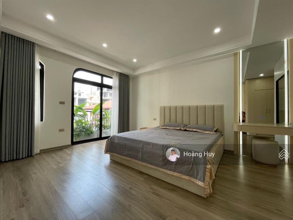 Rẻ  cực hiếm! bán nhà chùa bộc, 20m ra mặt phố, không quy hoạch 45m2 x 5t x mt 4,2m 12,3 tỷ