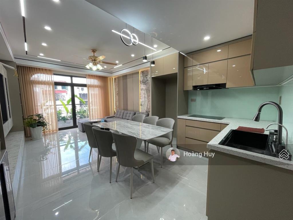 Rẻ  cực hiếm! bán nhà chùa bộc, 20m ra mặt phố, không quy hoạch 45m2 x 5t x mt 4,2m 12,3 tỷ