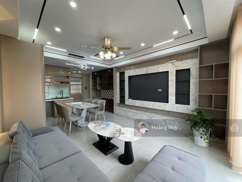Rẻ  cực hiếm! bán nhà chùa bộc, 20m ra mặt phố, không quy hoạch 45m2 x 5t x mt 4,2m 12,3 tỷ