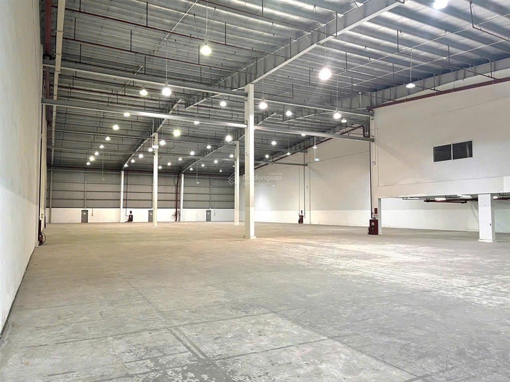 X2191. cho thuê kho xưởng 1700m2 trong kcn hải phòng tba 300kva pccc tự động 0339 128 ***