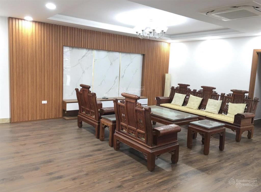 Cho thuê nhà số 19 ngõ 1 phố việt hưng 5 tầng nổi 1 tầng hầm,  0935 262 ***