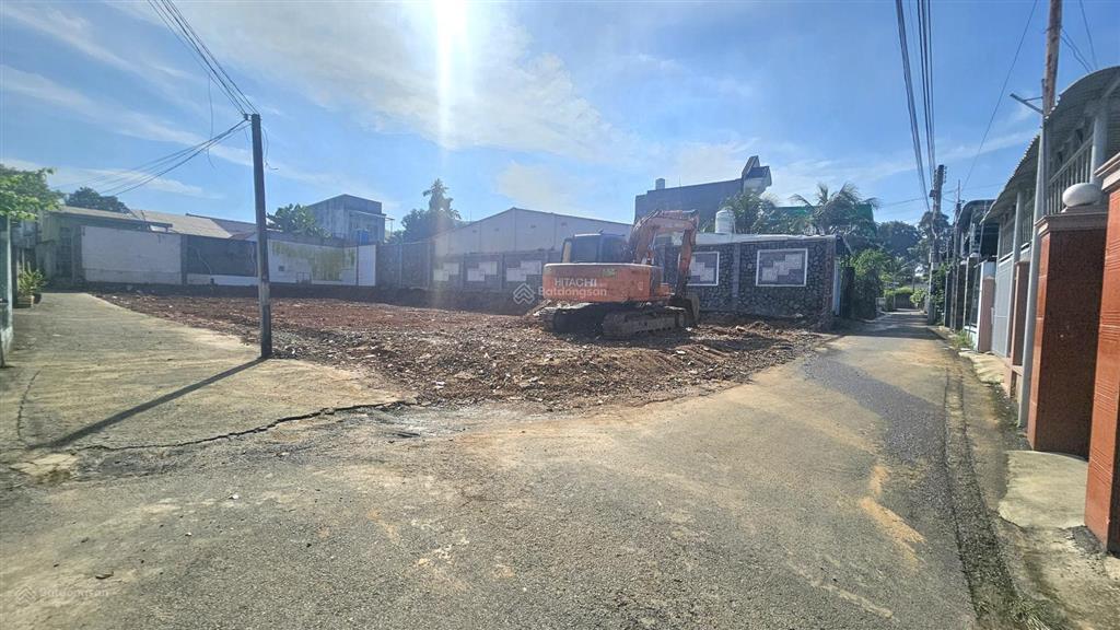 Bán lô góc chánh mỹ xây nhà bao đẹp