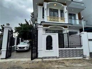 Nhà thủ dầu một biệt thư mini đẹp