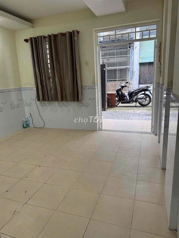 CHO THUÊ NHÀ HẼM 2M (XM) PHẠM VĂN BẠCH, P. 15, Q. TB, 10TR.