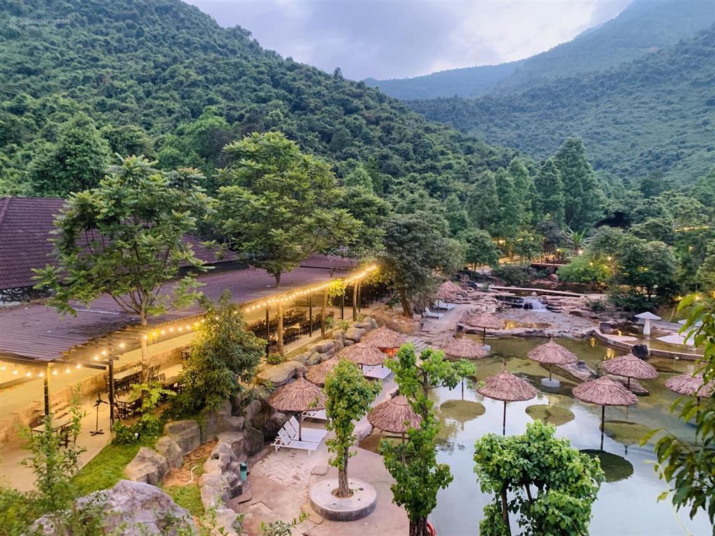 Chủ bán đất lê văn lương  đường 18m  dt 15 x 20 = 300m view núi cách biển đại dương 500m