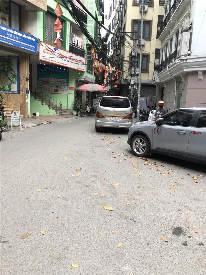 Bán tòa văn phòng 7 tầng lô góc đường 8 m thang máy 54,1 m giá 24 tỷ lê quang đạo sát svđ mỹ đình