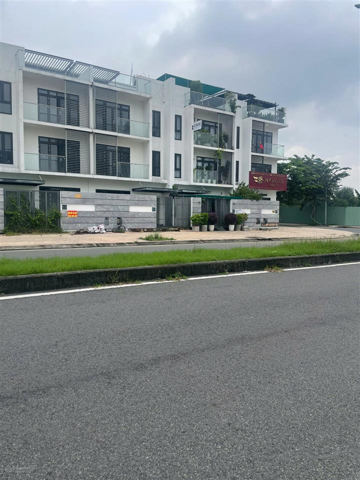 Bán nhà đường vũ tông phan,p an khánh,tp hcm,dt 7.5x21.5m, nhà thô, giá 50 tỷ tl0913 144 ***
