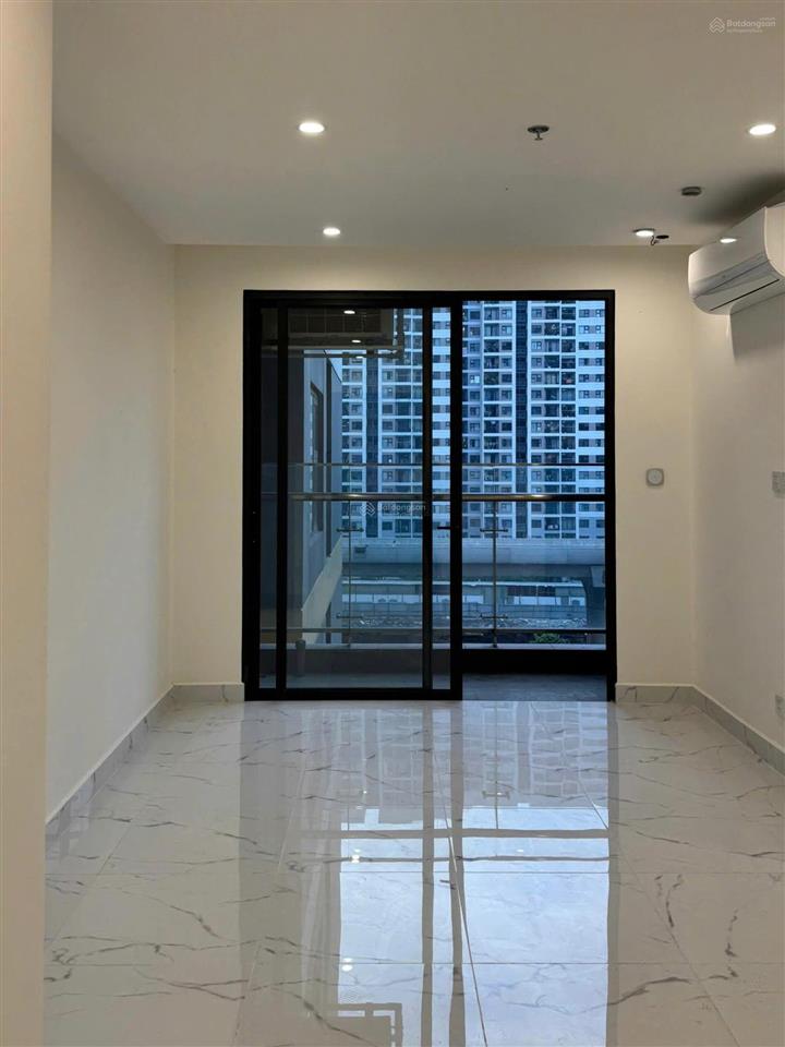 Chính chủ cần bán ch vinhomes grand park, dt 47m2, 1pn, giá chỉ 2.4 tỷ,  xem nhà 0913 144 ***