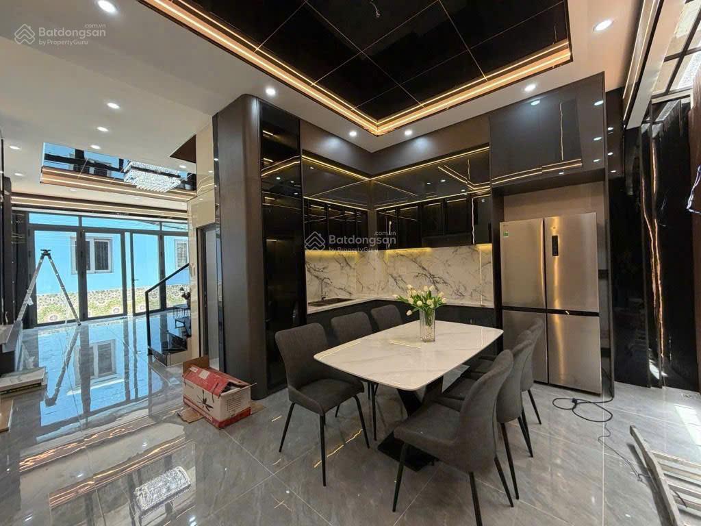 Bán nhà mới full nội thất hxh 60 lâm văn bền 5x12 1 trệt 2 lầu st 10,5 tỷ (tl) tân hưng, tphcm