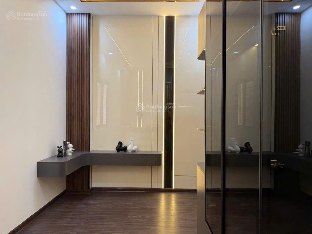 Bán nhà mới full nội thất hxh 60 lâm văn bền 5x12 1 trệt 2 lầu st 10,5 tỷ (tl) tân hưng, tphcm