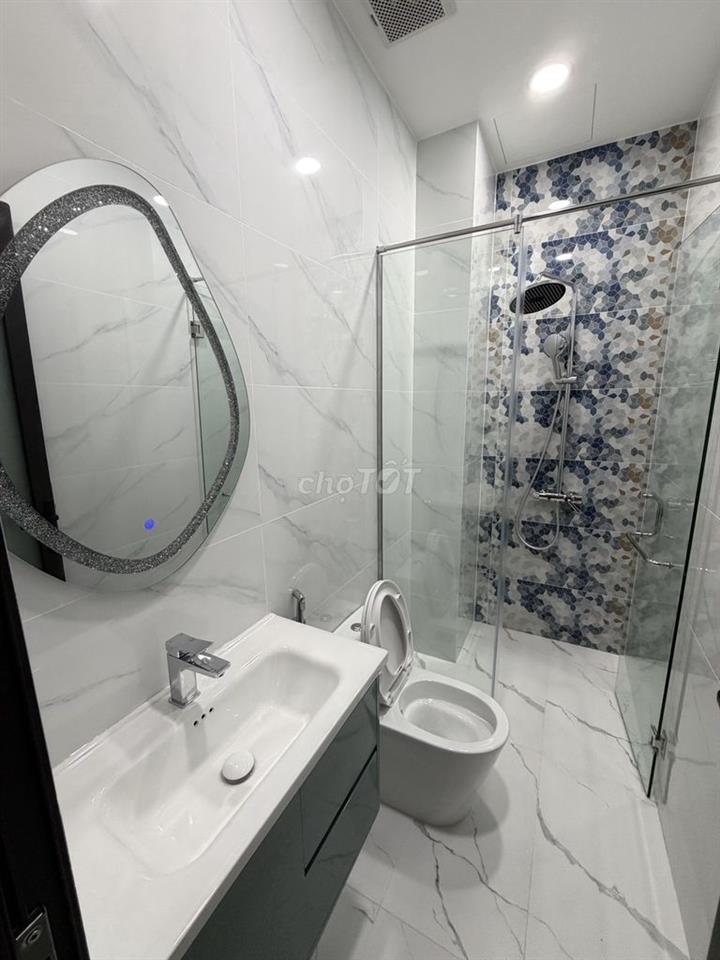 MẶT TIỀN CAO CẤP