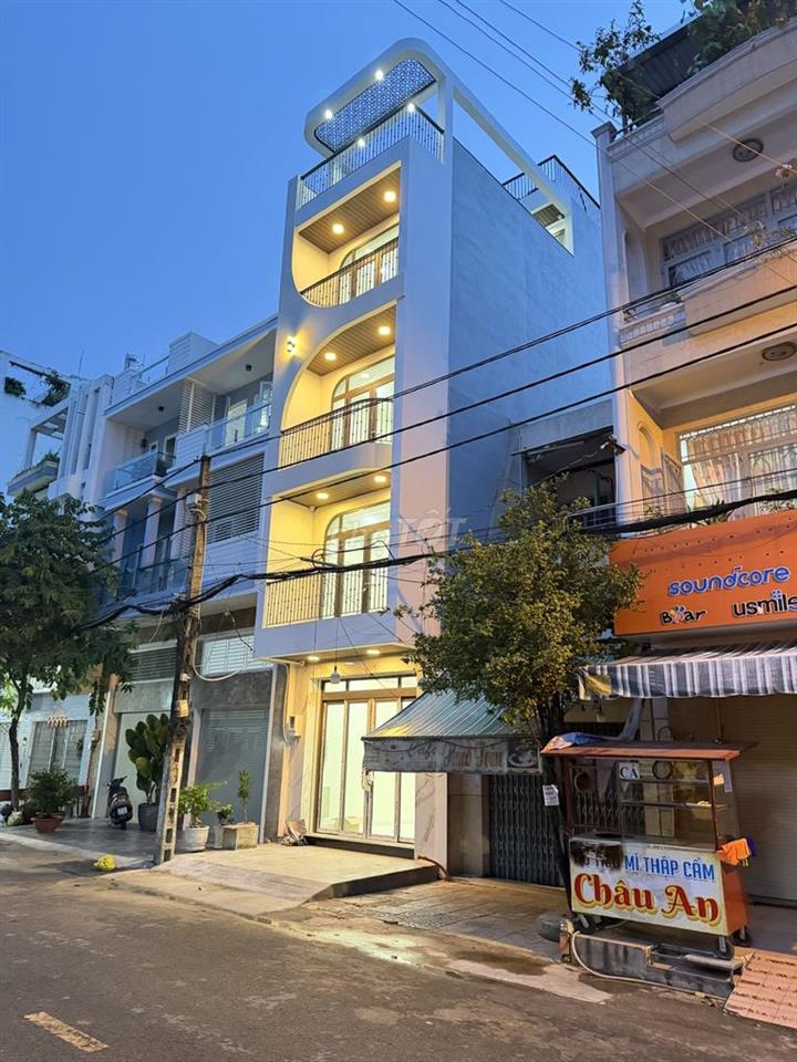 MẶT TIỀN CAO CẤP
