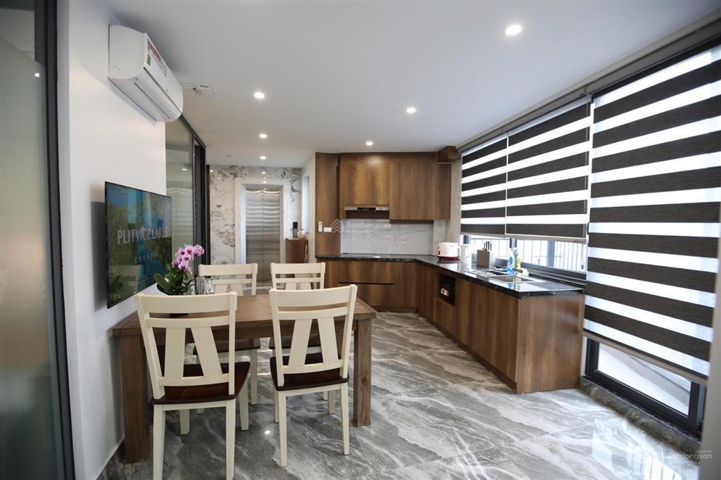 Cho thuê căn hộ 2pn, 1wc, 70m2, giá ưu đãi 11 triệu tại số 7 ngách 406/68 âu cơ, tây hồ, hà nội