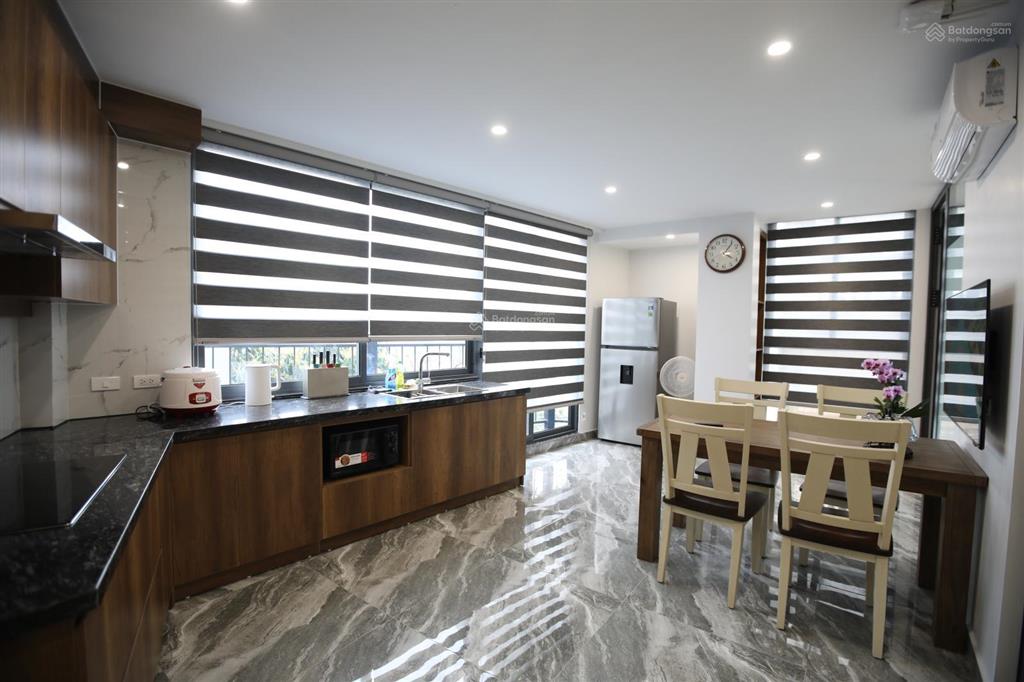Cho thuê căn hộ 2pn, 1wc, 70m2, giá ưu đãi 11 triệu tại số 7 ngách 406/68 âu cơ, tây hồ, hà nội