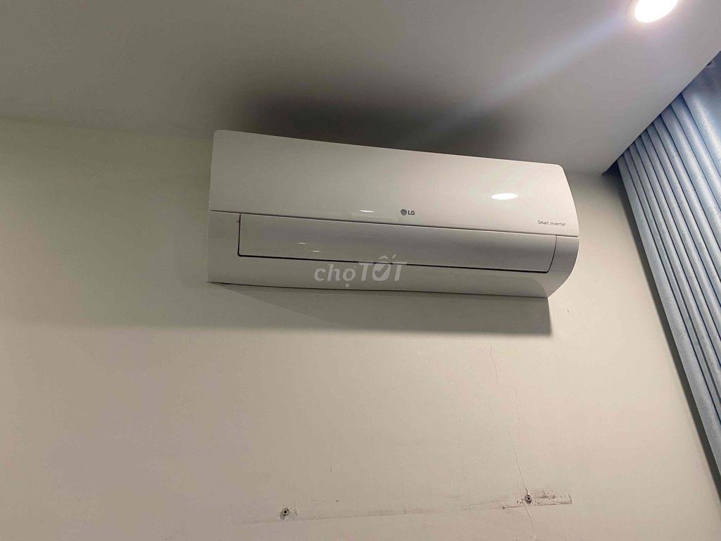 Toà S2, nội thất đầy đủ, chỉ xách vali vào ở, chủ dễ tính