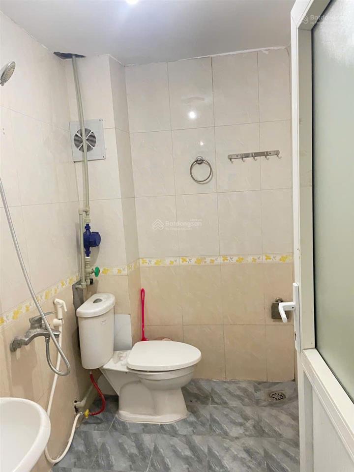 Chính chủ cho thuê phòng đẹp số 57 ngõ 150 trần đại nghĩa giá 4,2 tr/th