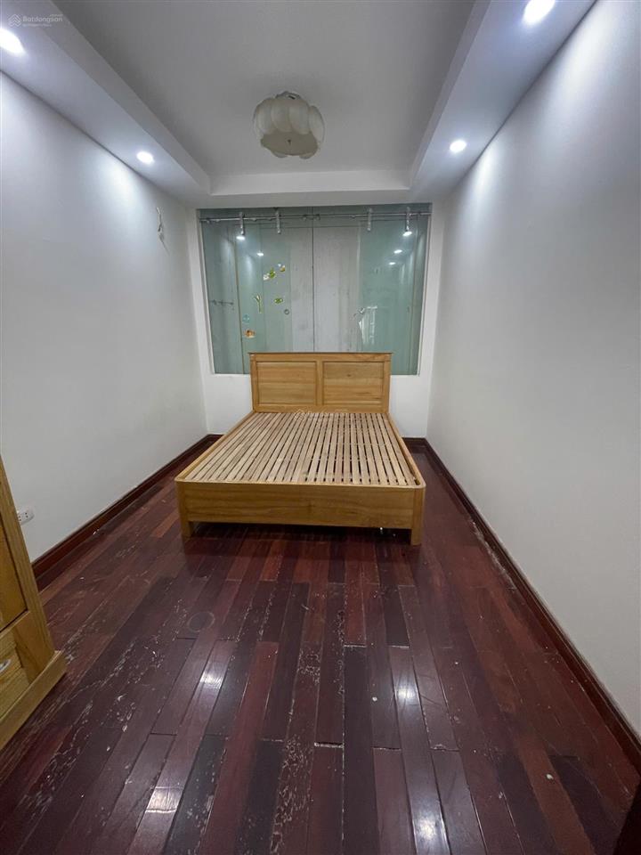 Cho thuê phòng có thang máy 116 an trạch, cát linh, hào nam, giá 3,2tr