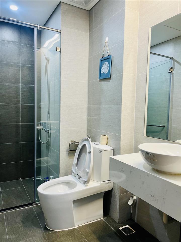 Cần bán nhanh căn hộ hud building. căn 2pn điển hình diện tích rộng nhất toà nhà