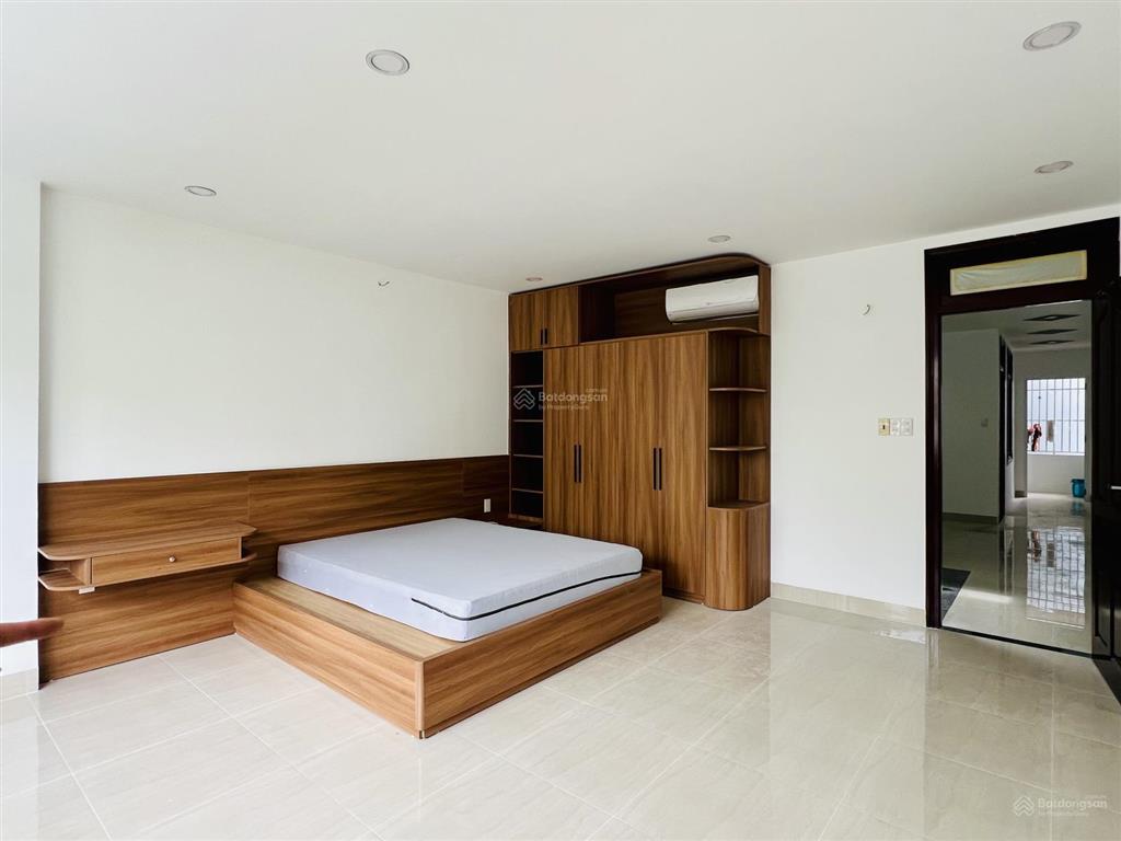 Bán nhanh nhà phố 3 tầng, đường vương thừa vũ, kđt phước long a, nha trang