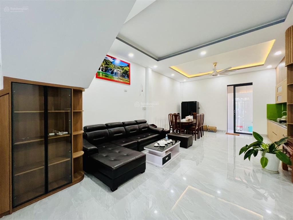 Bán nhanh nhà phố 3 tầng, đường vương thừa vũ, kđt phước long a, nha trang