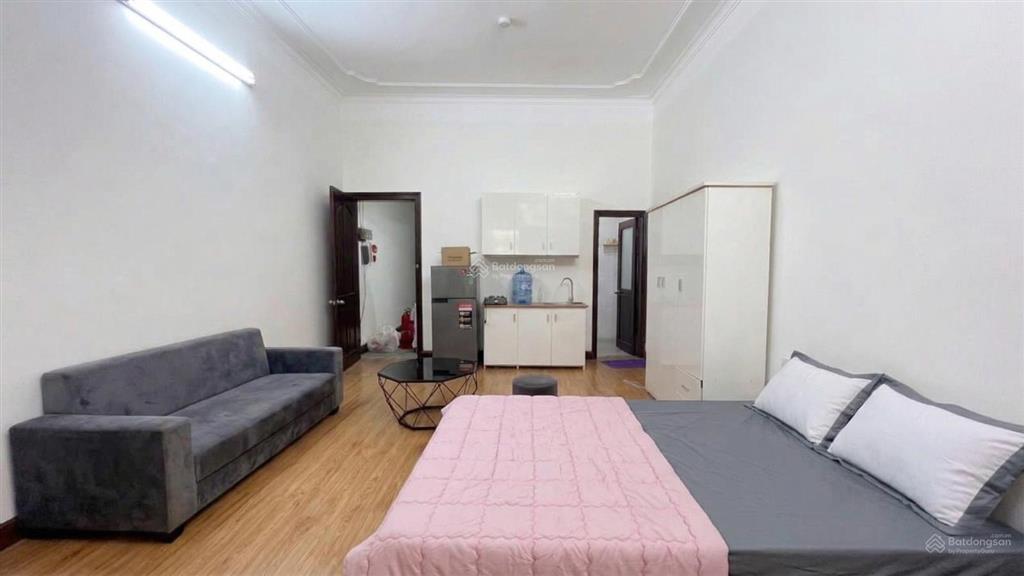 Chính chủ cho thuê căn hộ ngõ 61 lạc trung, cạnh time city xách vali vào ở ngay!