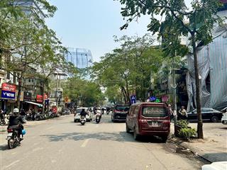 Cần bán nhà mặt phố nguyễn thái học, quận ba đình. dt sổ đỏ 650m2 x mt 20m, vị trí đẹp phố