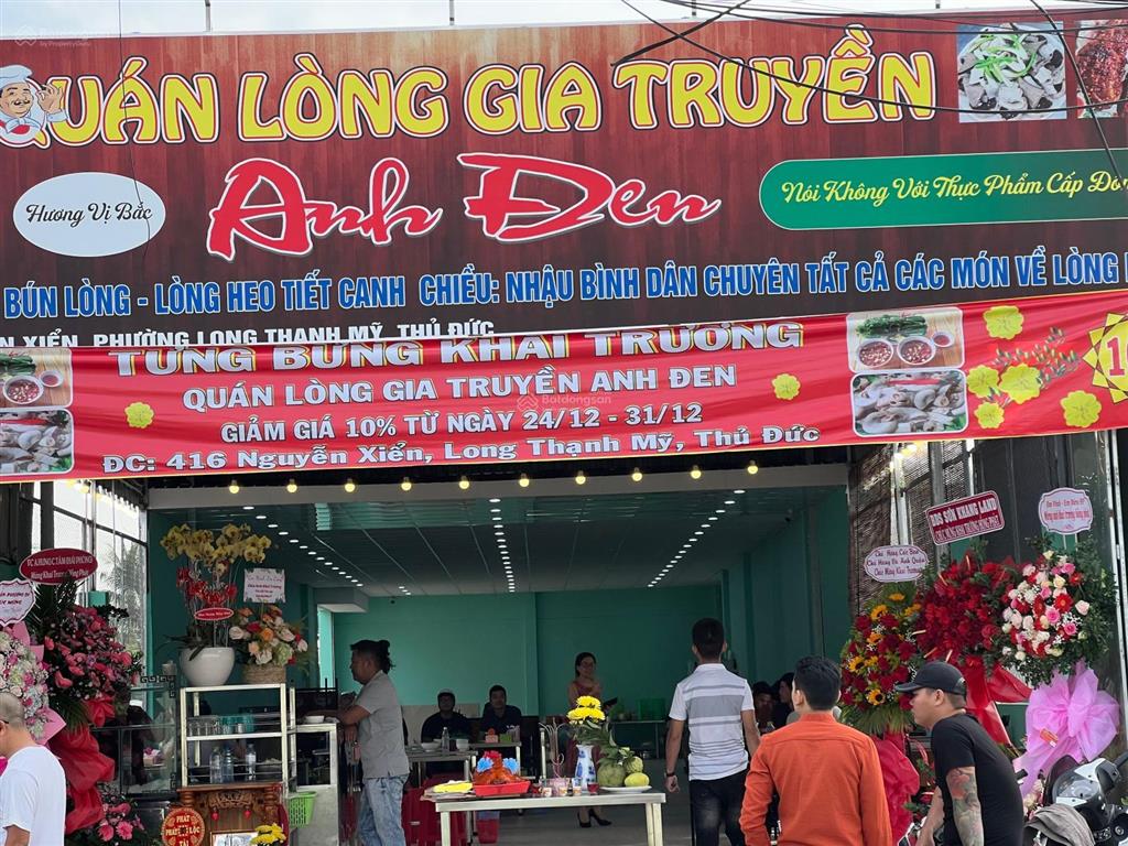 Chính chủ  bán nhà mặt tiền đường nguyễn xiển. nhà đang cho thuê 28tr.  0904 433 *** có hh 2% mg