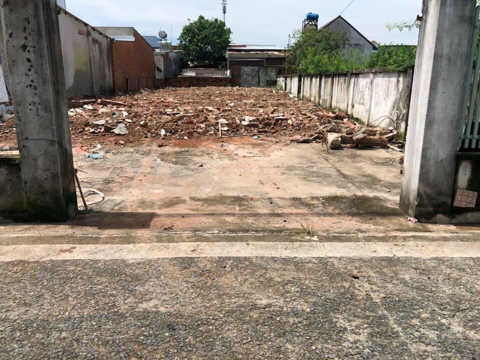 Chính chủ  bán đất trung tâm phường long thành, giá tham khảo tốt trong khu vực   0904 433 ***