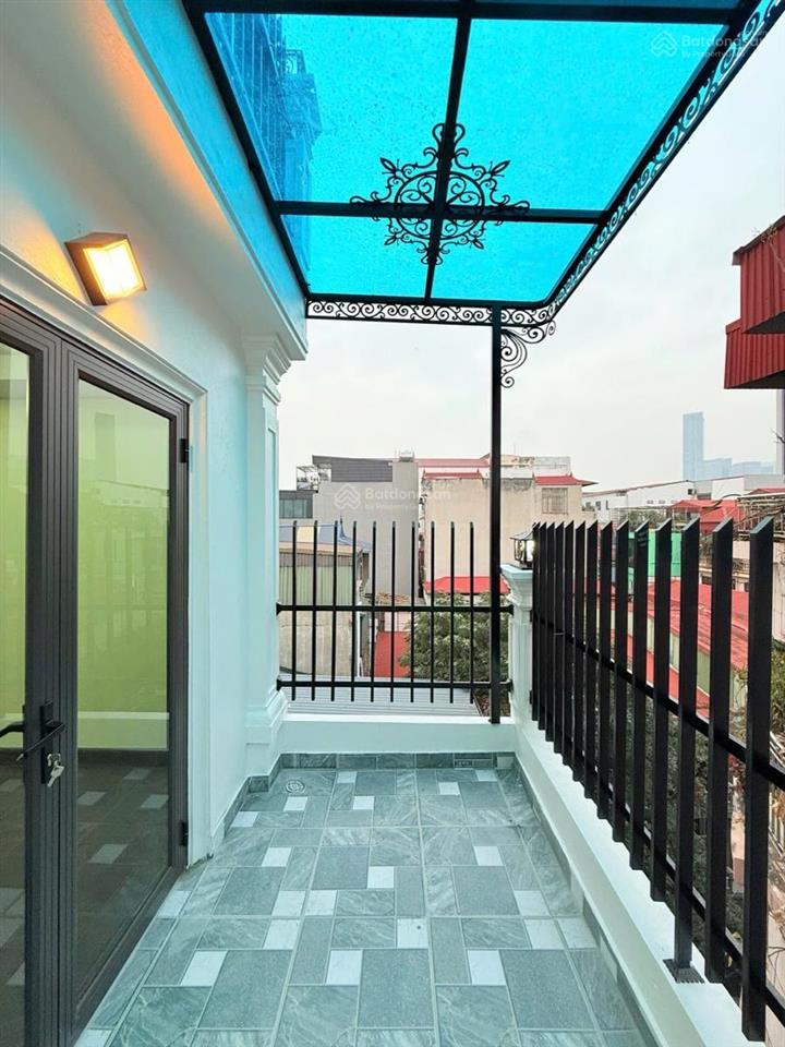 Bán nhà mới 7 tầng, tháng máy, gara ô tô, ngõ ô tô tránh, 100m ra mặt phố, full đồ,  0867 078 ***