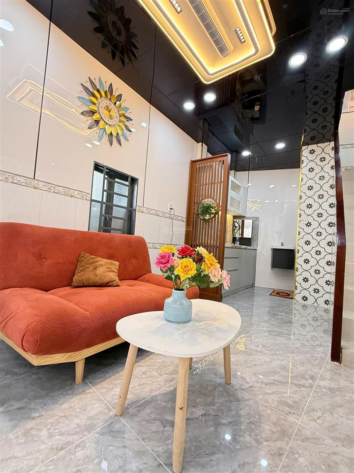 Cần bán nhà 1 lầu, ngay bệnh viện thủ đức, dtsd 35m2, giá 1.35 tỷ