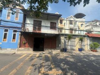 Cần bán gấp nhà 2 tầng, mt kinh doanh, 38m2, giá 2.78 tỷ
