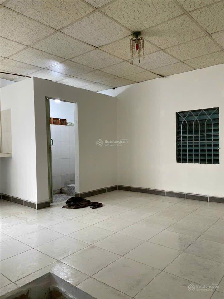 Bán gấp nhà 1 lầu, ngay chợ hiệp bình, hoàn công, 37m2, giá 3.4 tỷ