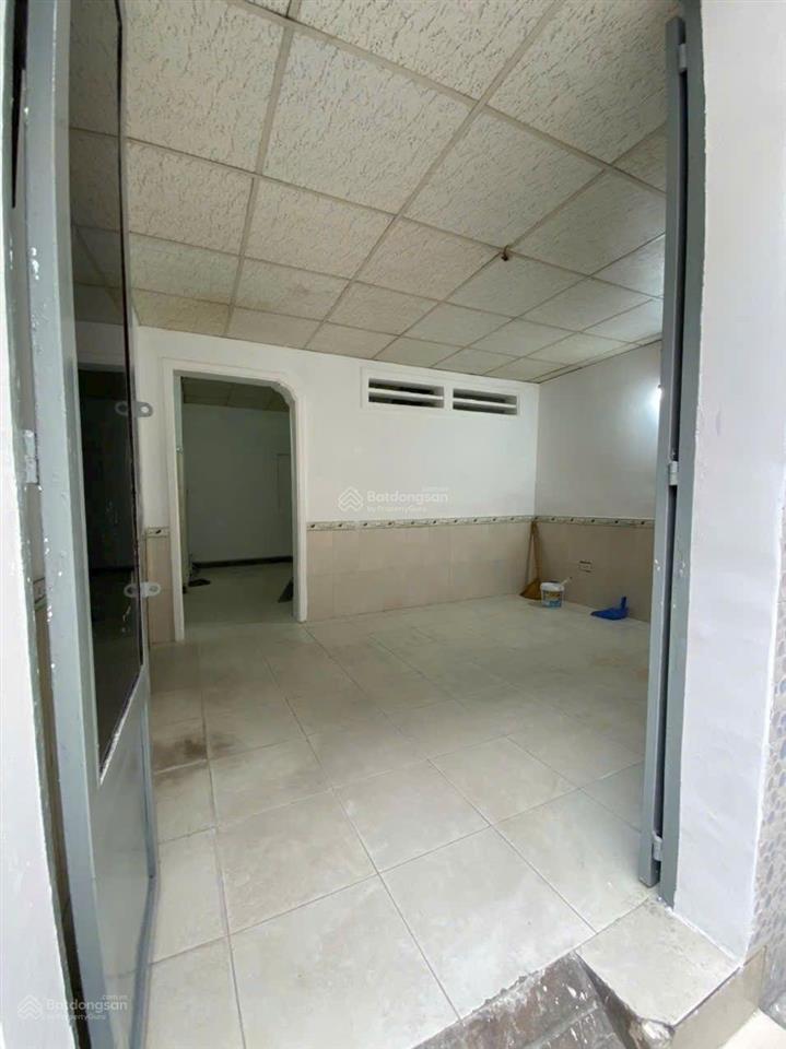 Bán gấp nhà 1 lầu, ngay chợ hiệp bình, hoàn công, 37m2, giá 3.4 tỷ