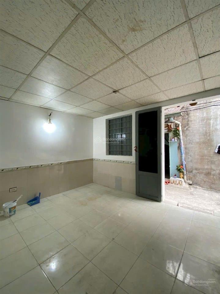 Bán gấp nhà 1 lầu, ngay chợ hiệp bình, hoàn công, 37m2, giá 3.4 tỷ