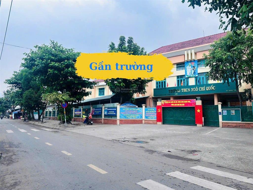 Cần bán giảm gấp 300 triệu, còn 6.1 tỷ, lô đất bên sông, hiệp bình chánh, 68,8m2