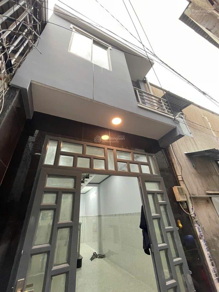 Nhà sổ chung khách cần  ạ. 51m21tỷ9 hẻm oki