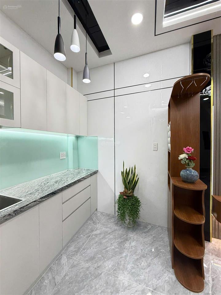 Bán gấp nhà 1 trệt 1 lầu, ngay tt thủ đức, hẻm ba gác thông, giá 2,85 tỷ, hỗ trợ vay nh